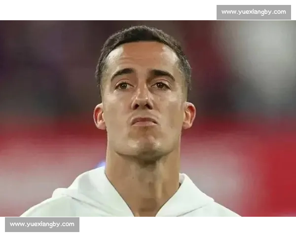 卢卡斯：伤病淬炼与欧冠荣耀的双面赛季